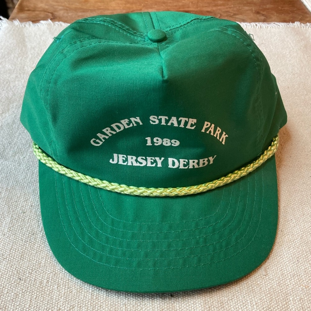 Vintage 1989 Jersey Derby 5 Panel SnapBack Hat with Gold Rope